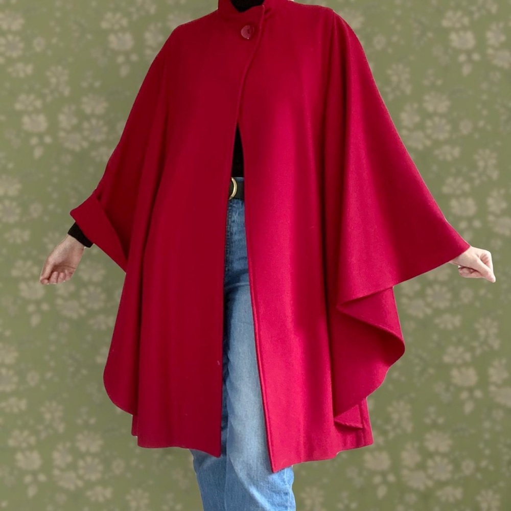 Vintage 1970’s Red 100% Wool Cape